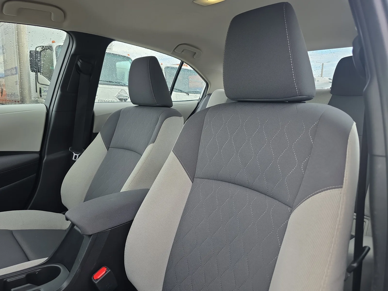 2024 Toyota Corolla LE photo 25