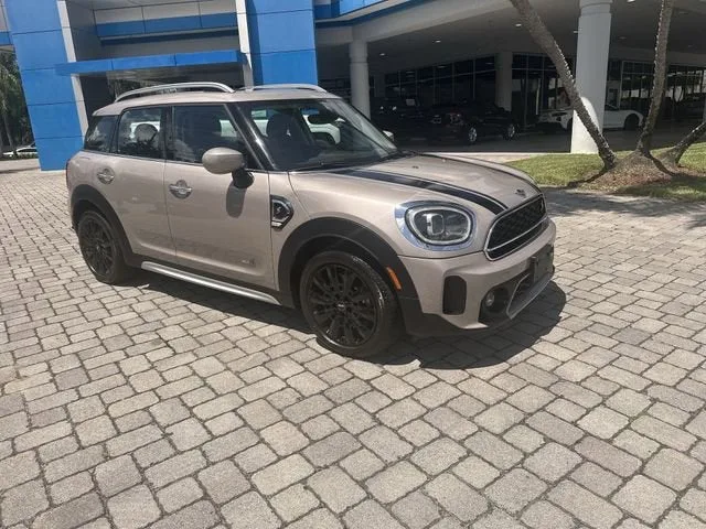 2024 MINI Countryman Cooper S photo 16