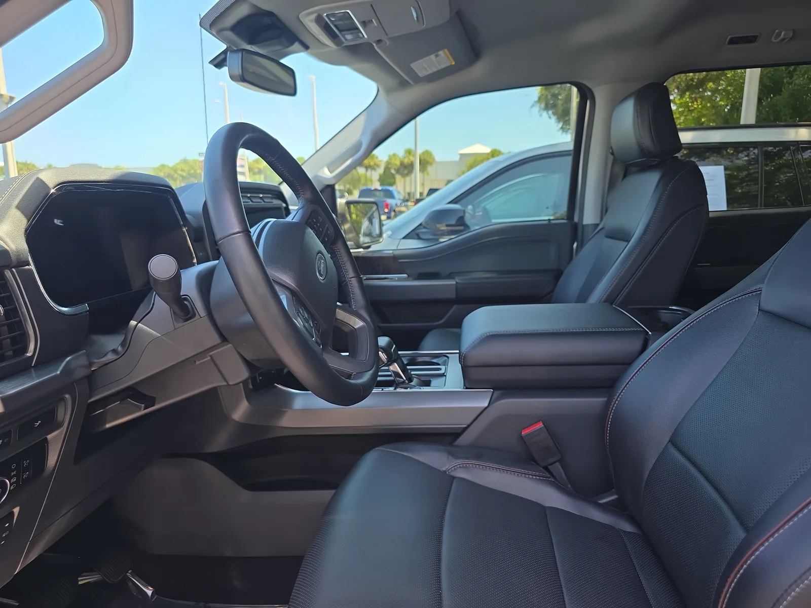 2023 Ford F-150 XL photo 18