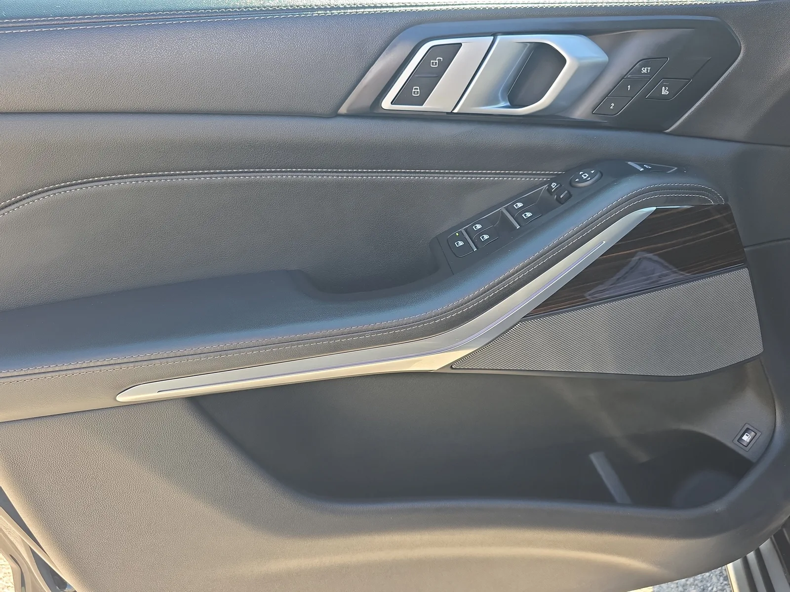 2025 BMW X5 xDrive50e photo 21
