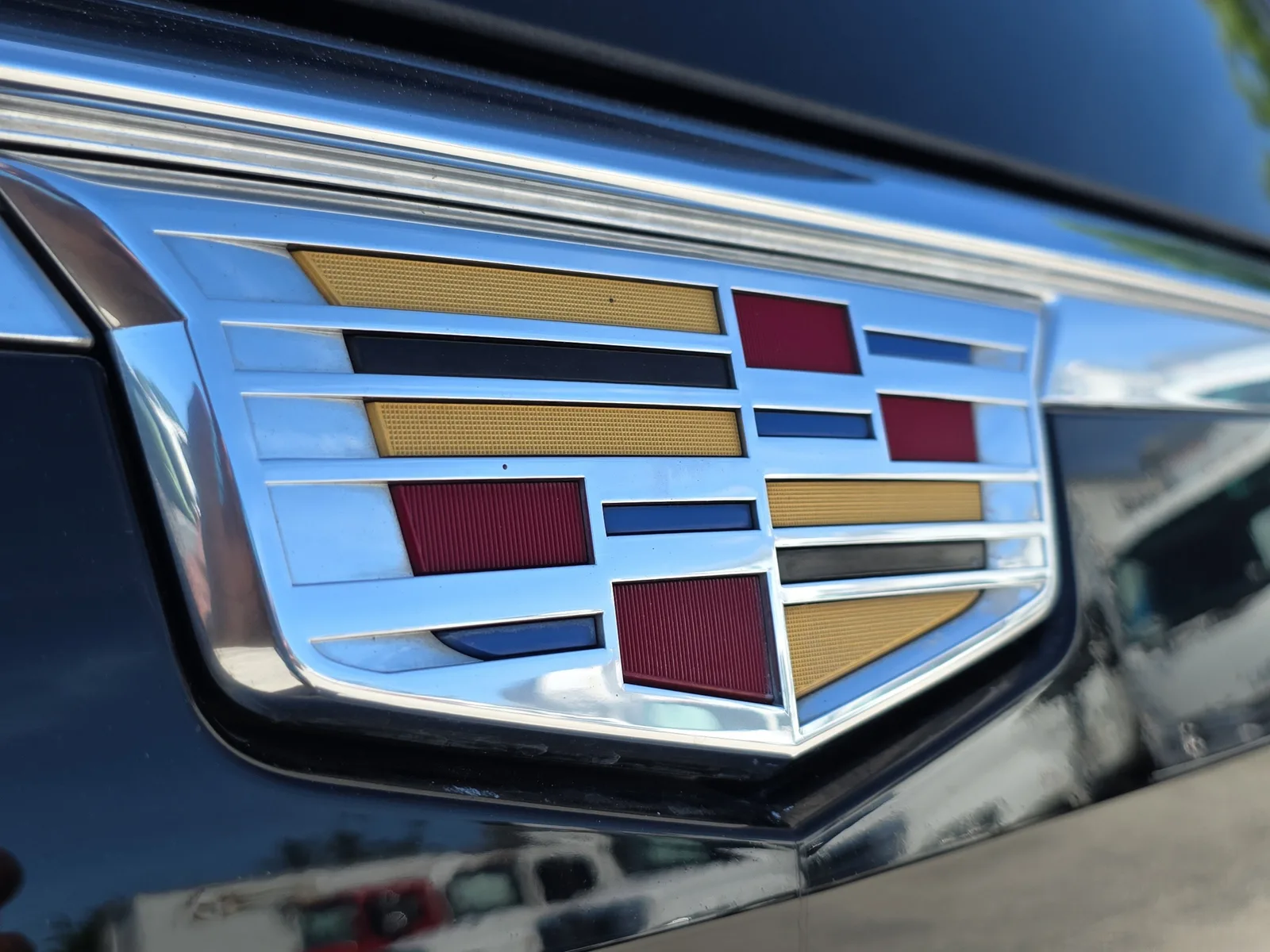 2023 Cadillac Escalade Premium Luxury photo 9