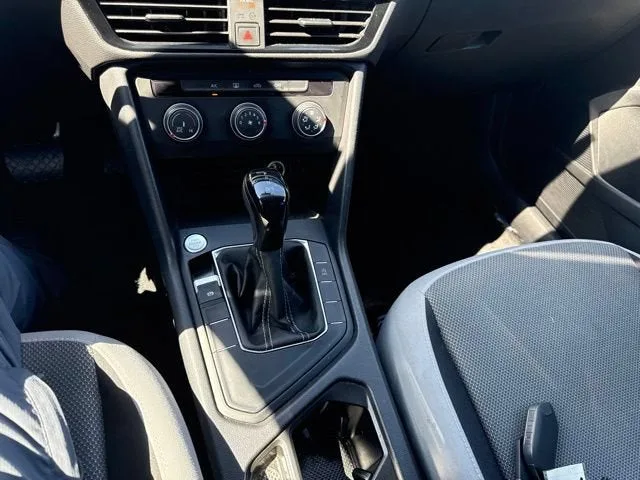 2022 Volkswagen Taos S photo 8