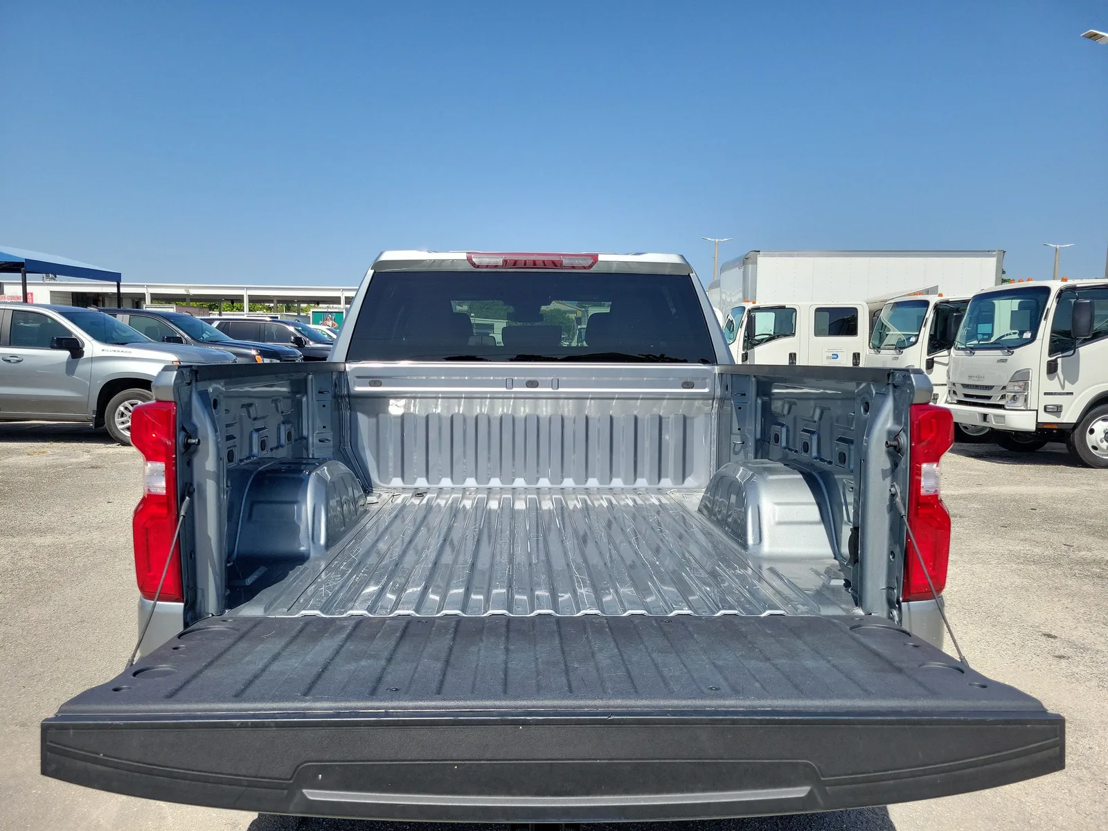 2026 Chevrolet Silverado 1500 RST photo 12