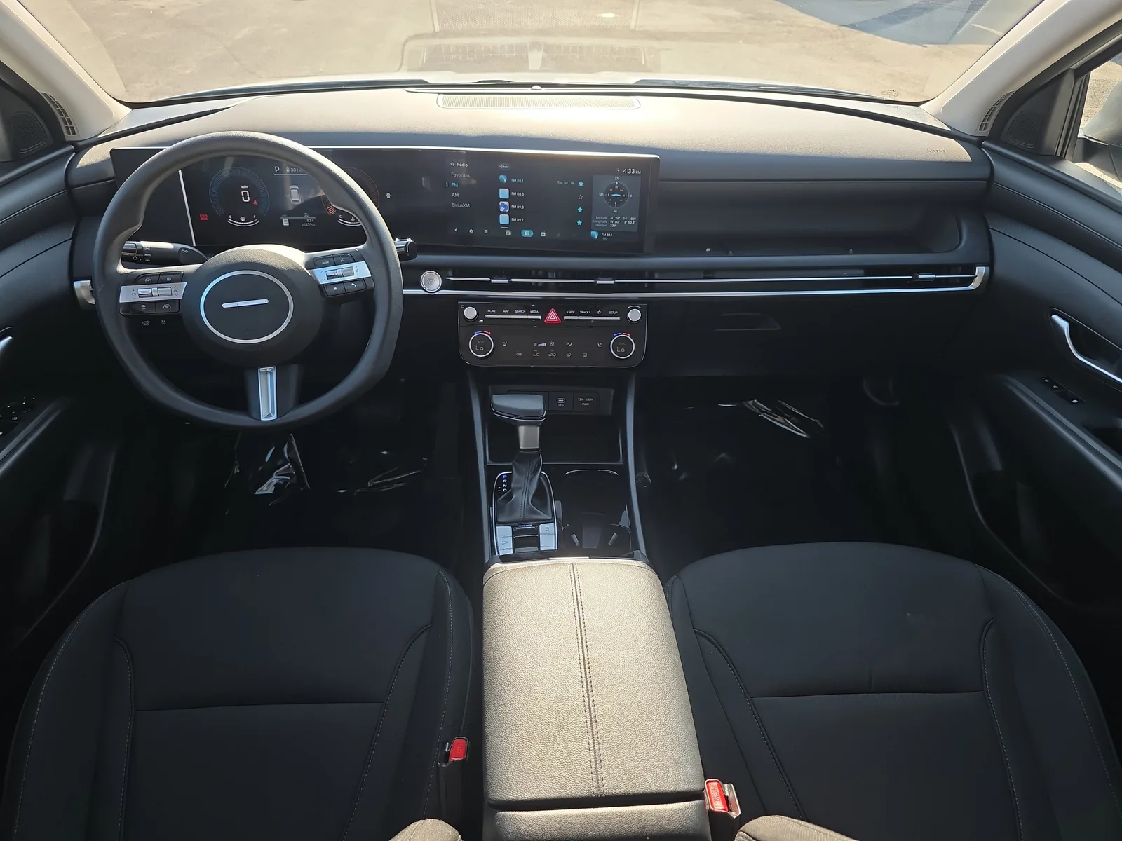 2026 Hyundai Tucson SEL photo 17