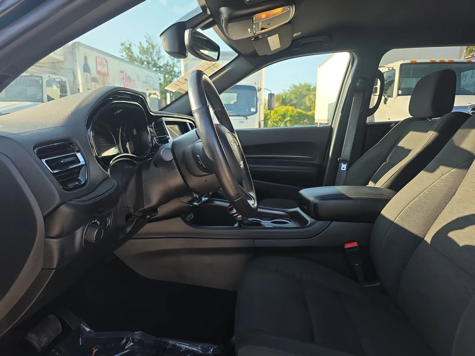 2023 Dodge Durango SXT photo 24