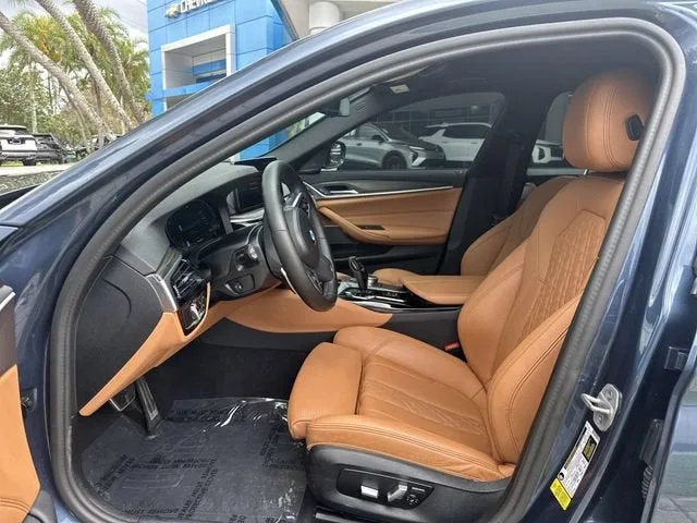 2023 BMW 5 Series 530i photo 30