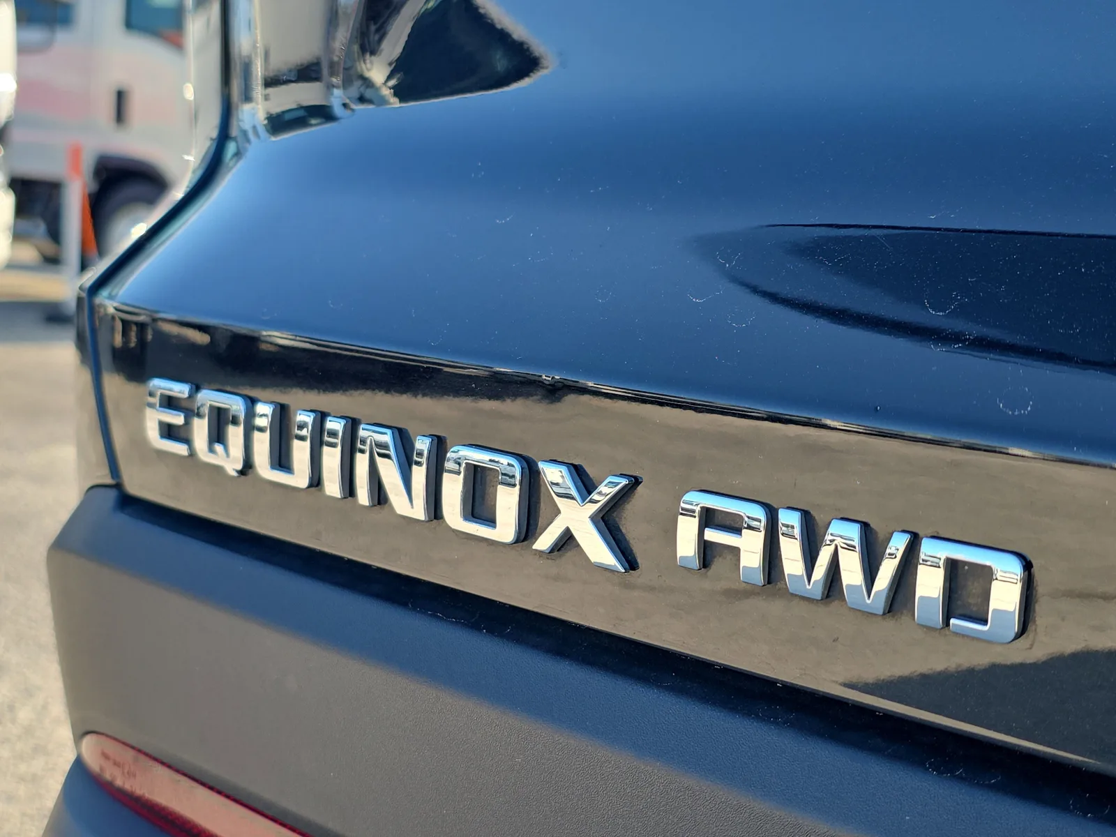 2025 Chevrolet Equinox LT photo 10