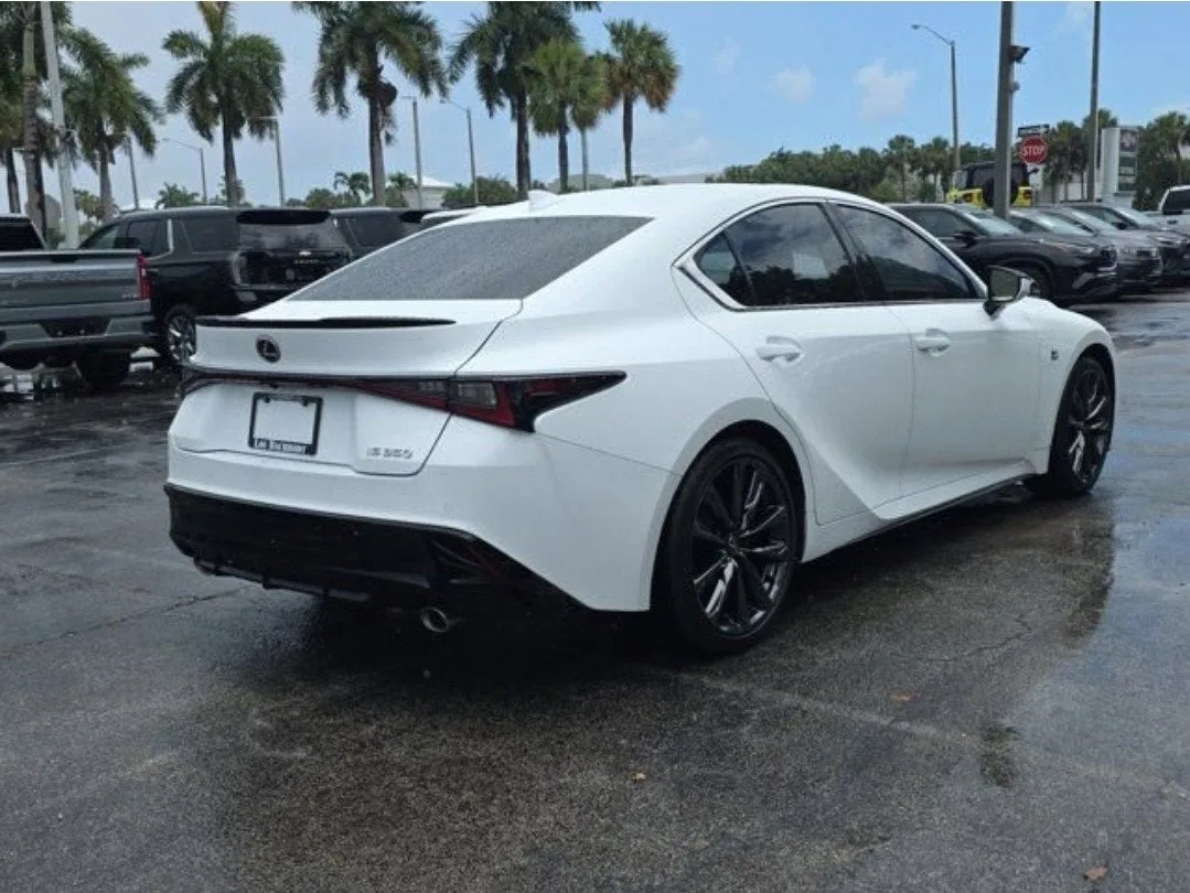 2023 Lexus IS IS 350 F SPORT photo 7