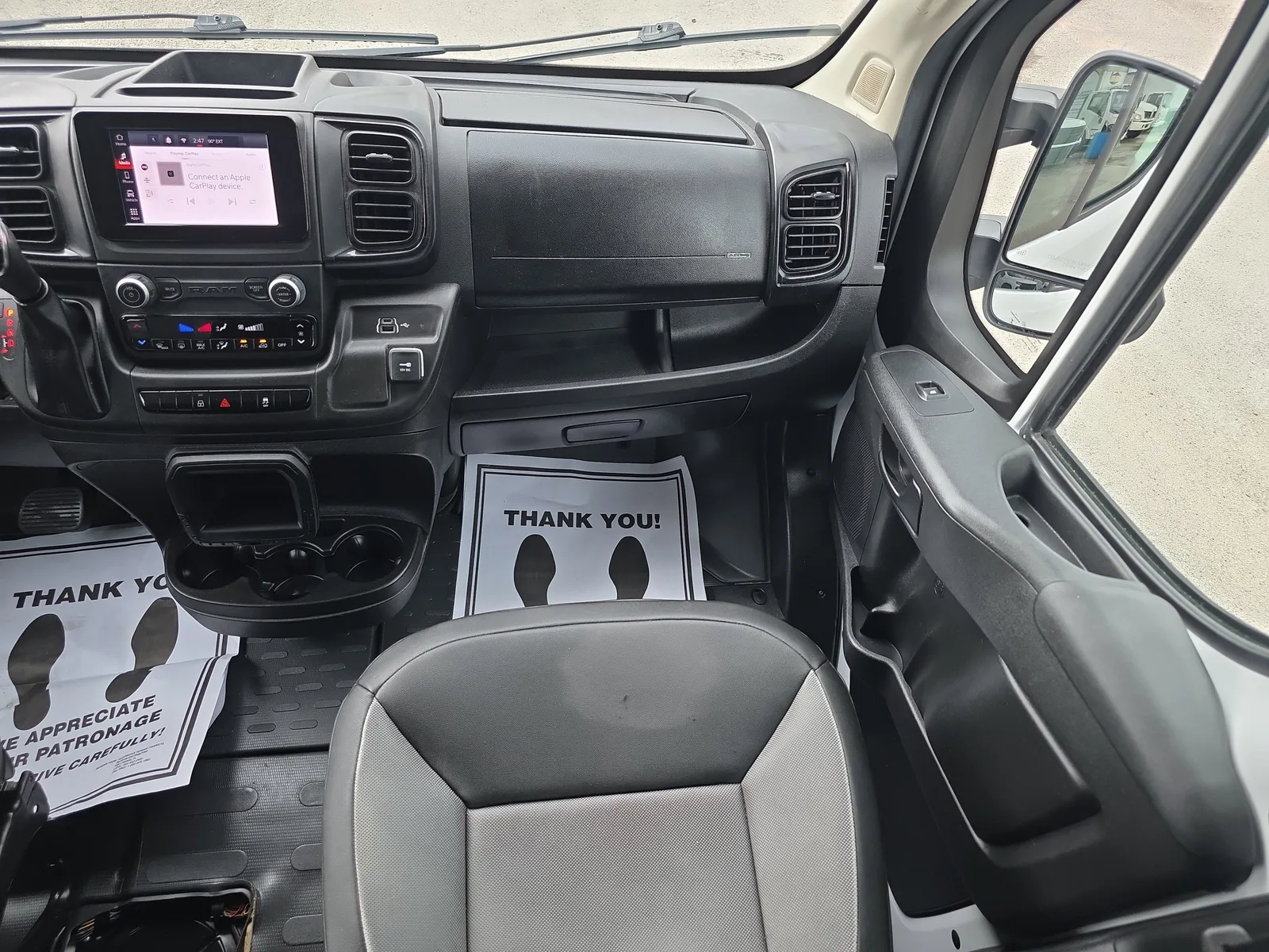 2024 RAM ProMaster Cargo Van Tradesman photo 19