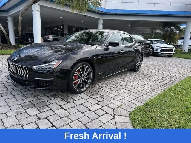 2021 Maserati Ghibli S GranLusso photo 21