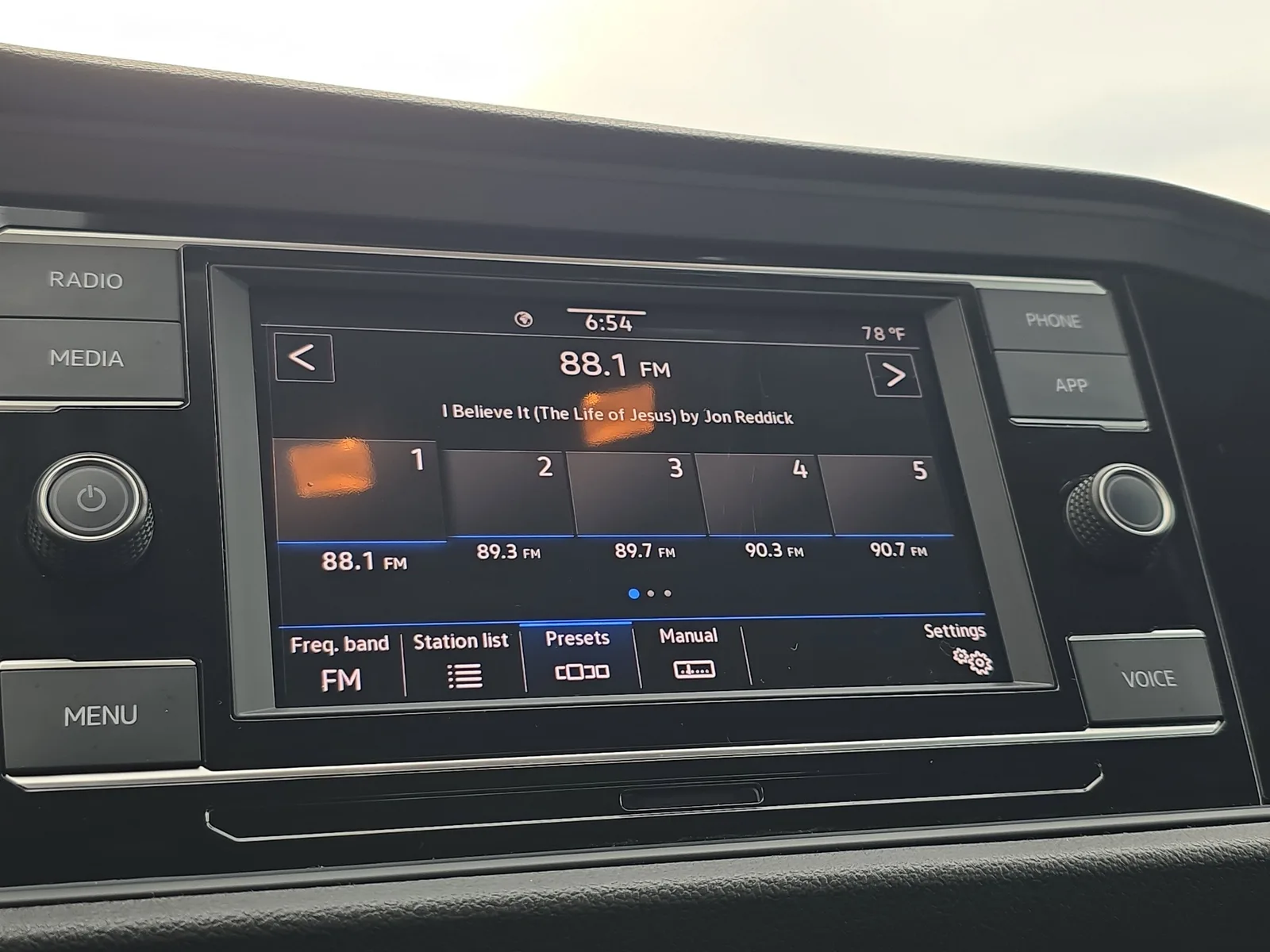 2024 Volkswagen Jetta SE photo 30