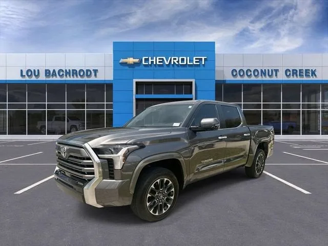 2025 Toyota Tundra 4WD Limited photo 4