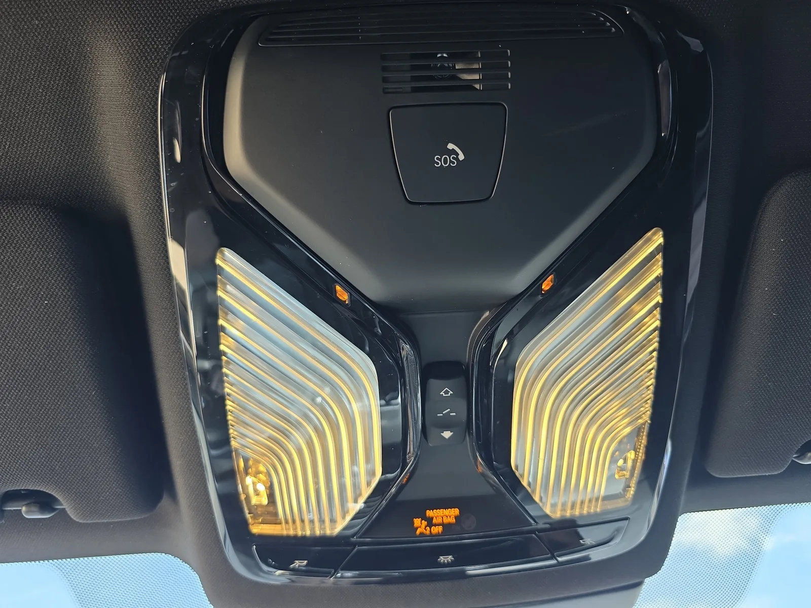 2023 BMW 5 Series 530i photo 28