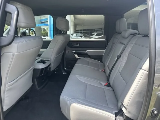 2025 Toyota Tundra 4WD Limited photo 27