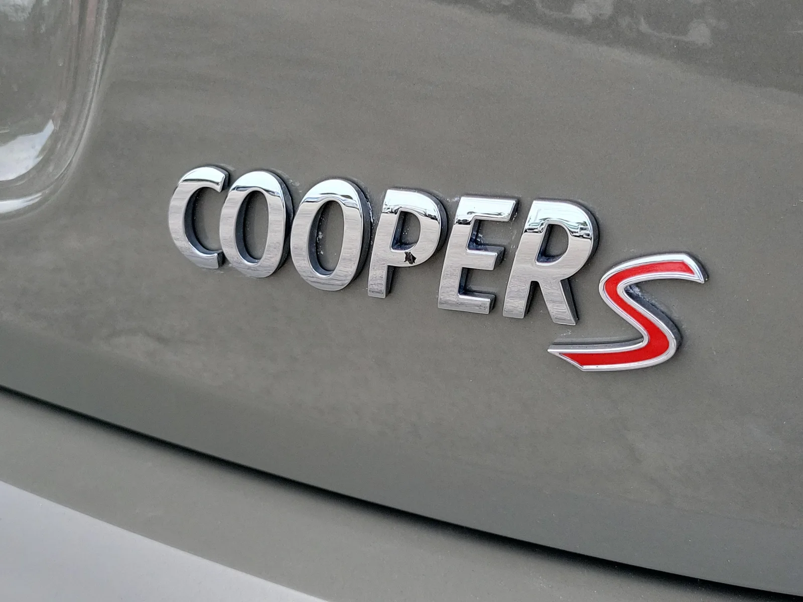 2019 MINI Hardtop 2 Door Cooper S photo 11