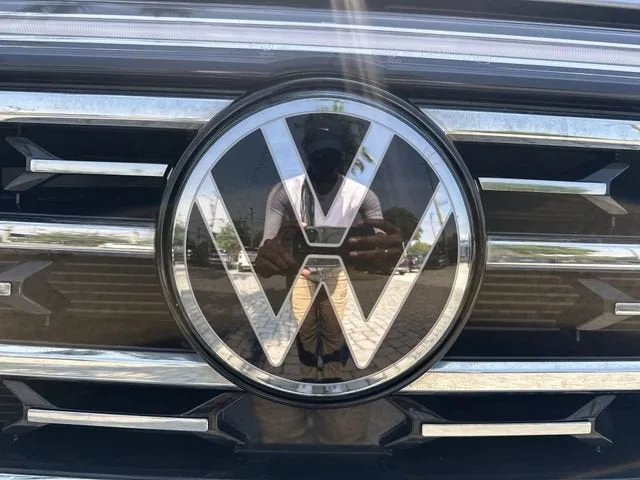 2024 Volkswagen Atlas 2.0T SEL photo 10