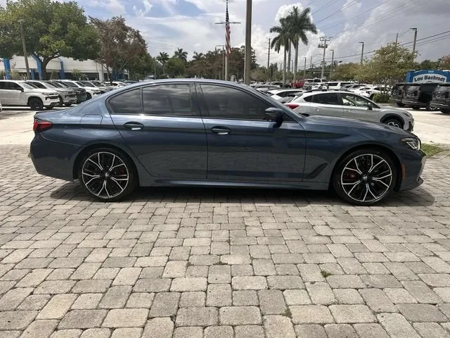 2023 BMW 5 Series 530i photo 14