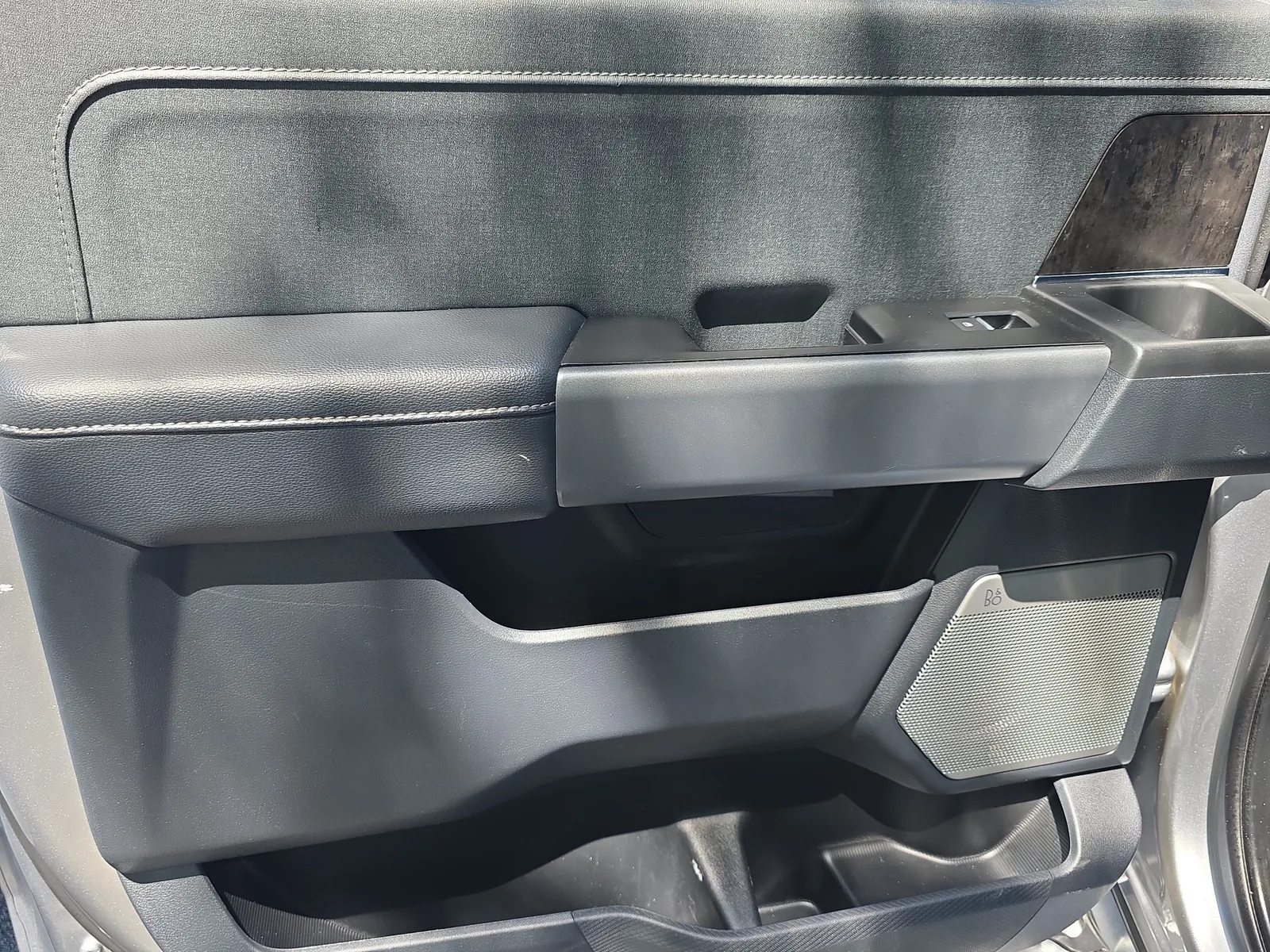 2023 Ford F-150 XL photo 10
