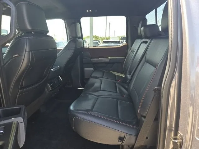 2023 Ford F-150 XL photo 13