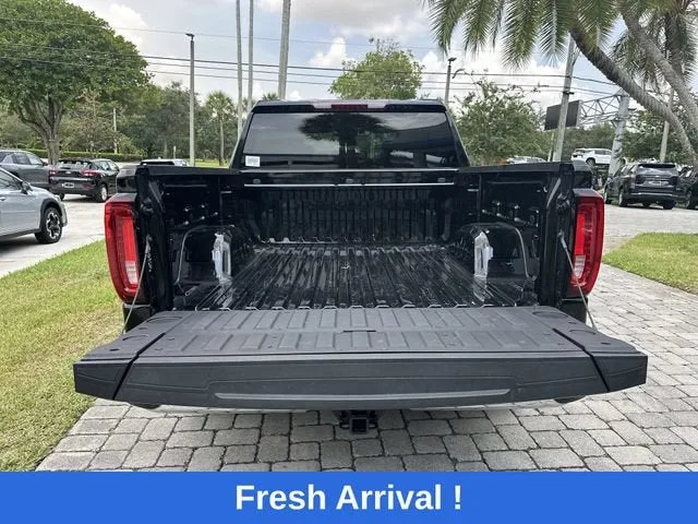 2026 GMC Sierra 1500 SLT photo 28