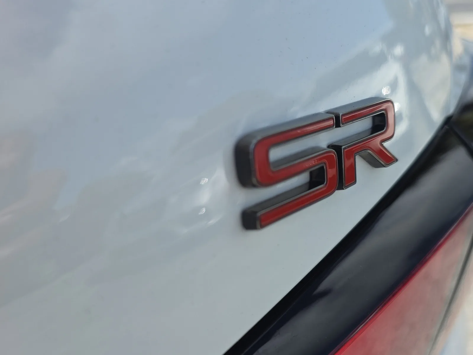 2025 Nissan Altima SR photo 11