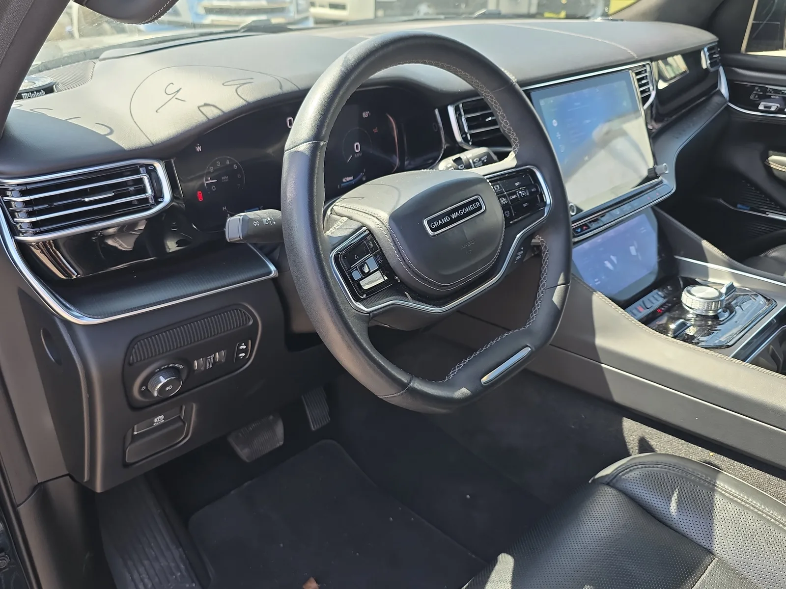 2024 Jeep Grand Wagoneer L Series II photo 26