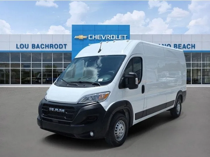 2025 RAM ProMaster Cargo Van Tradesman photo 3