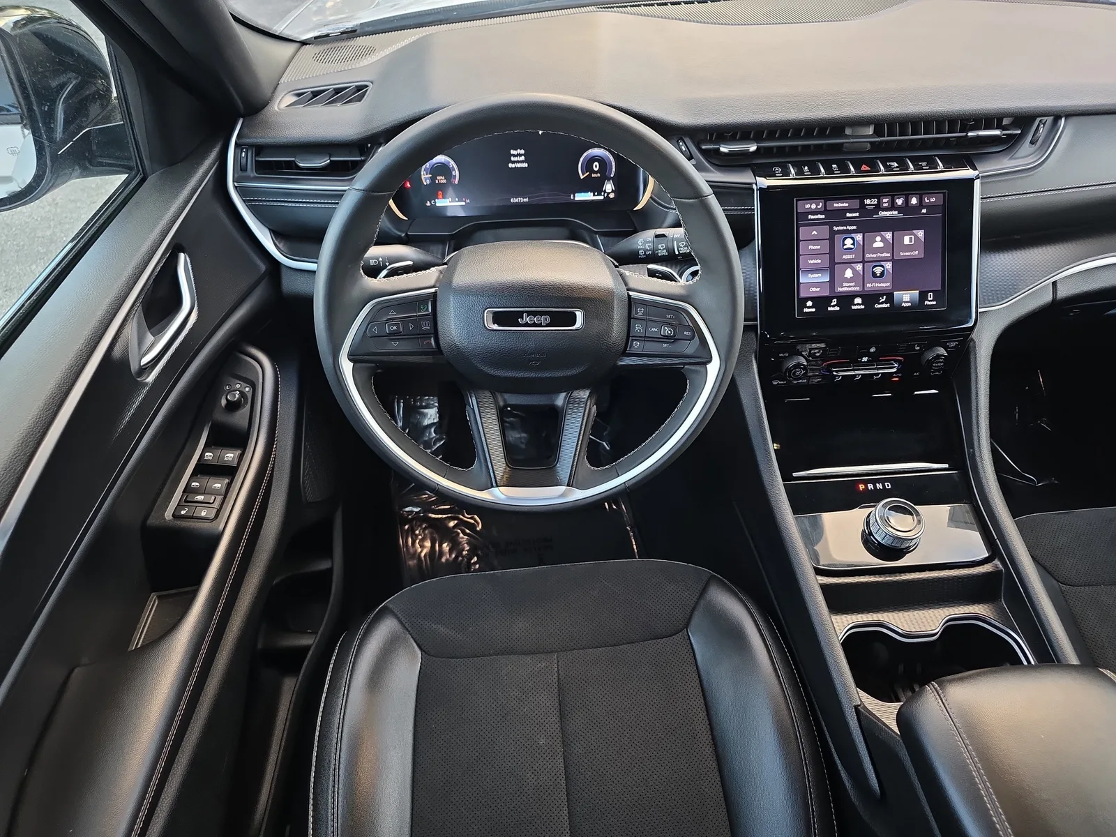 2023 Jeep Grand Cherokee L Altitude photo 18