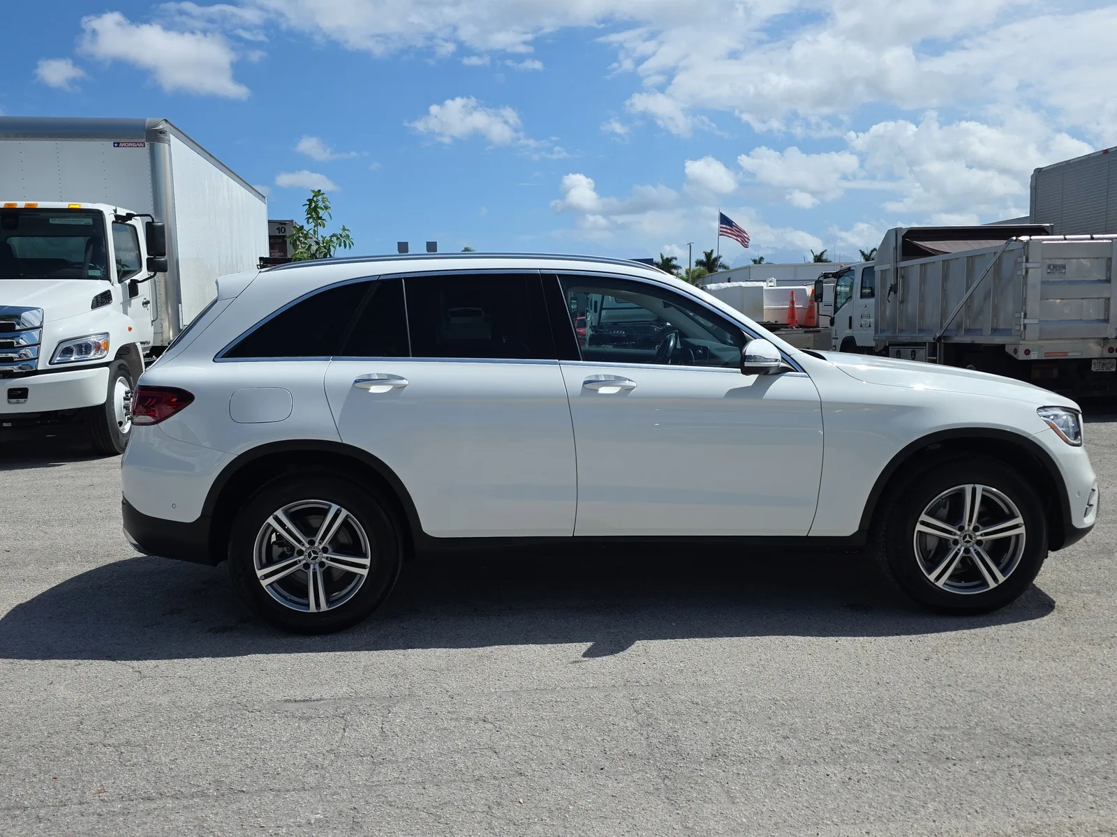 2022 Mercedes-Benz GLC GLC 300 photo 8
