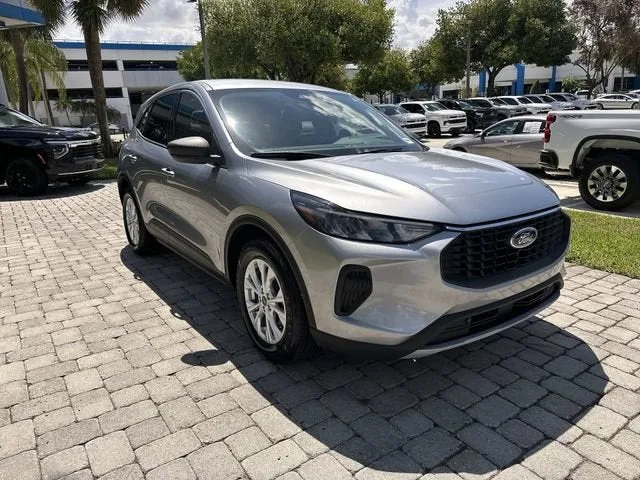 2023 Ford Escape Active photo 17