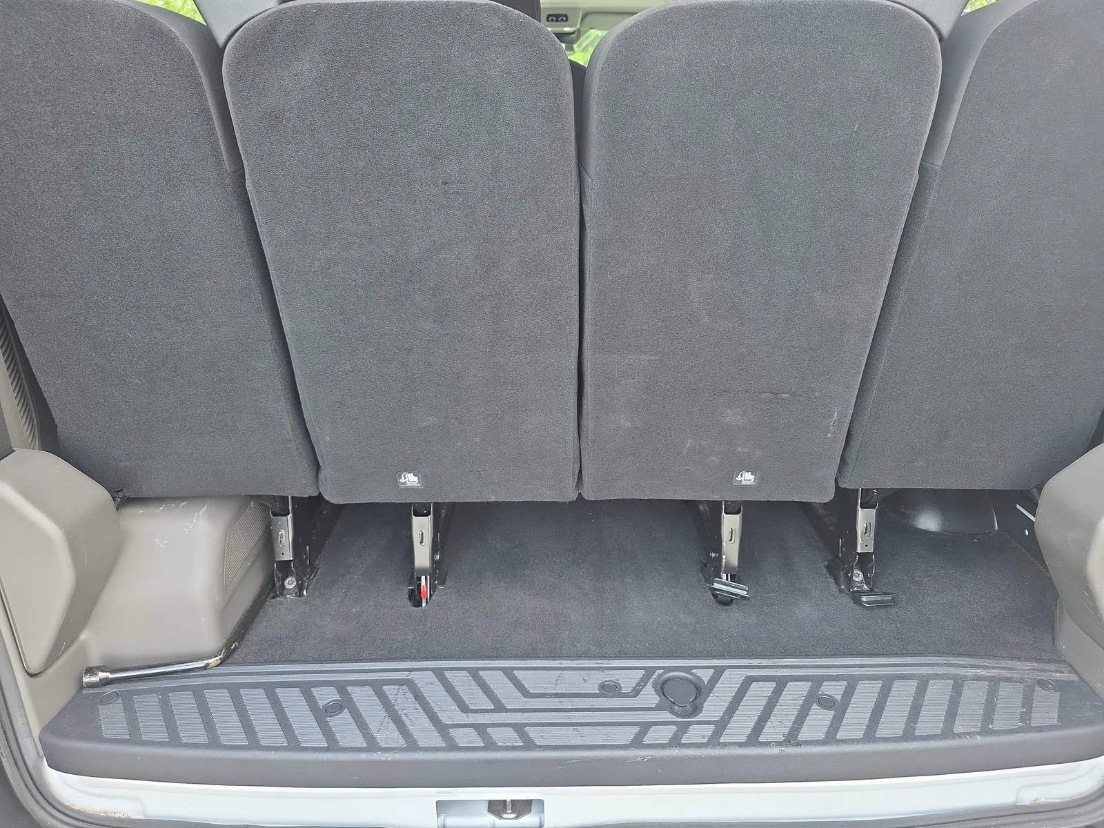 2024 Ford Transit Passenger Wagon XL photo 12