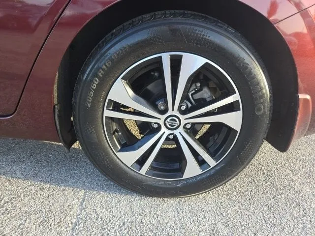 2020 Nissan Sentra SV photo 7
