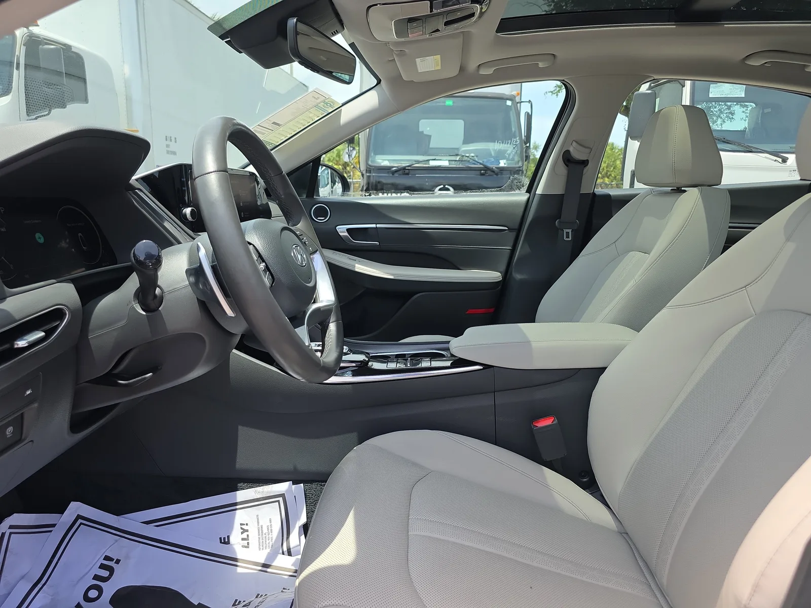 2023 Hyundai Sonata Limited photo 23