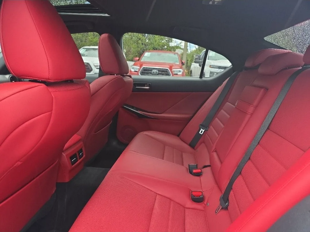 2023 Lexus IS IS 350 F SPORT photo 13