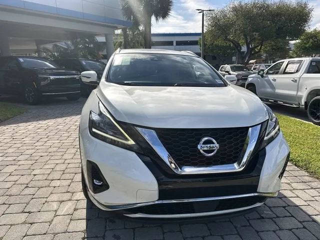 2022 Nissan Murano SV photo 18