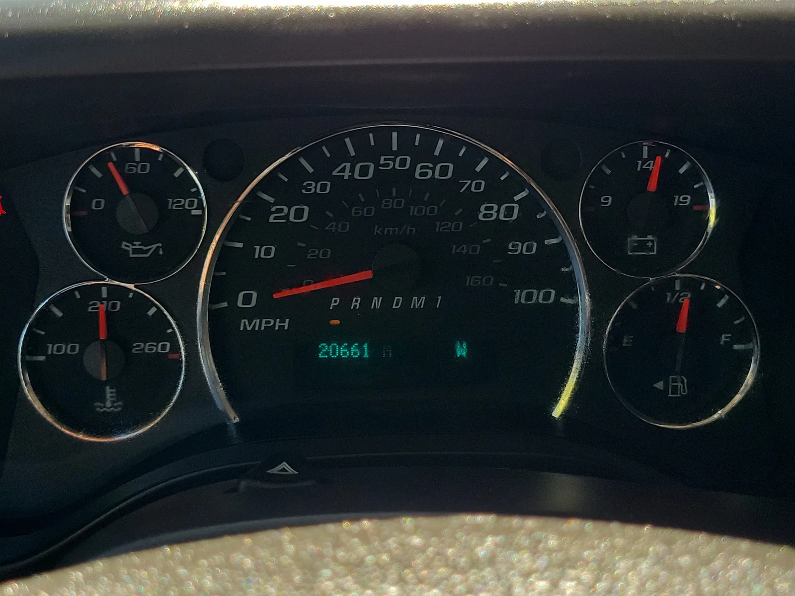 2023 Chevrolet Express Passenger 3500 1LS photo 21