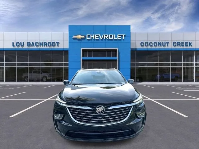 2023 Buick Enclave Essence photo 3