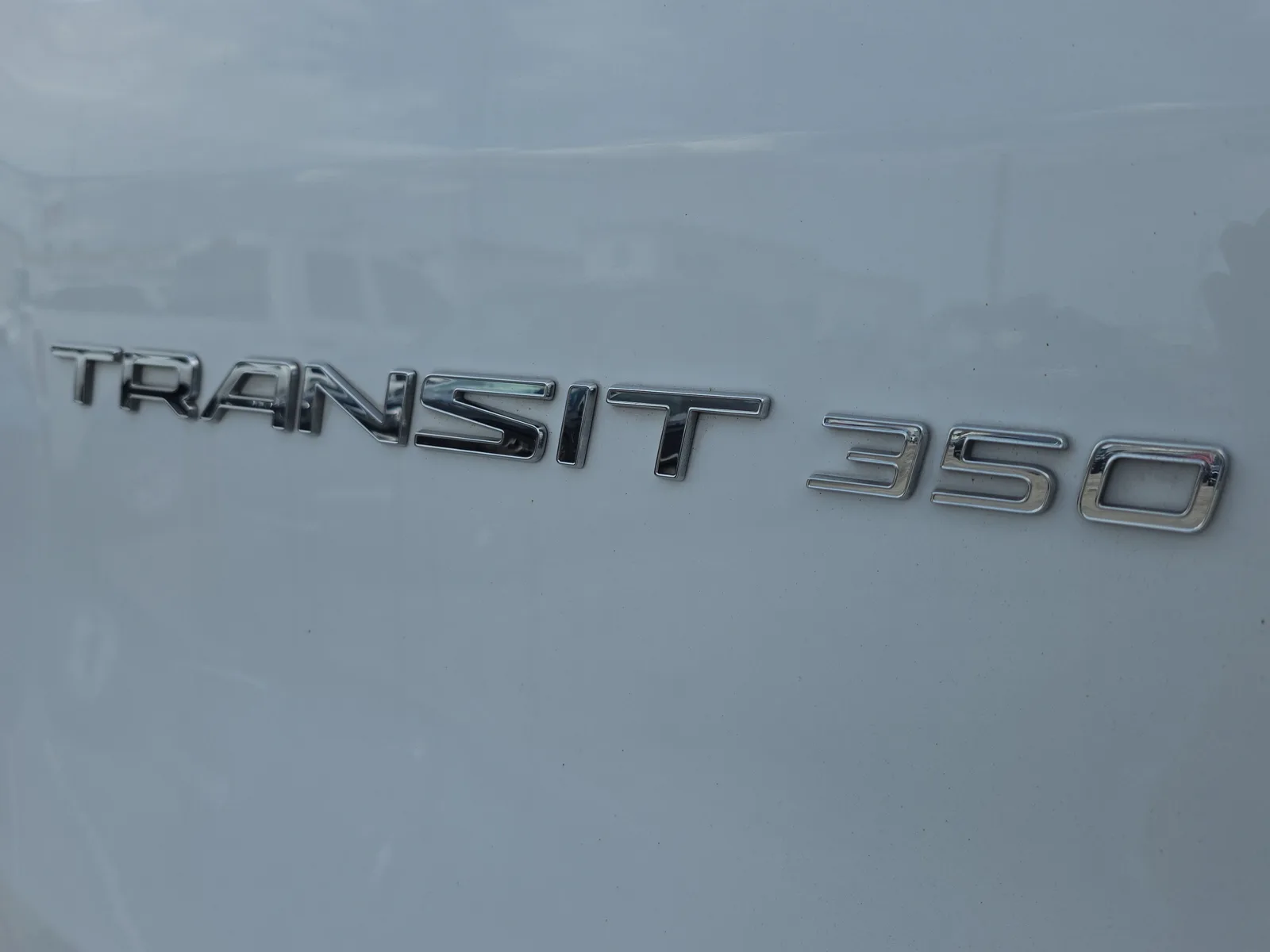 2024 Ford Transit Passenger Wagon XL photo 10