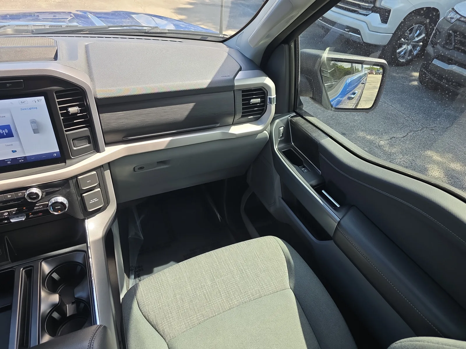 2023 Ford F-150 XL photo 19