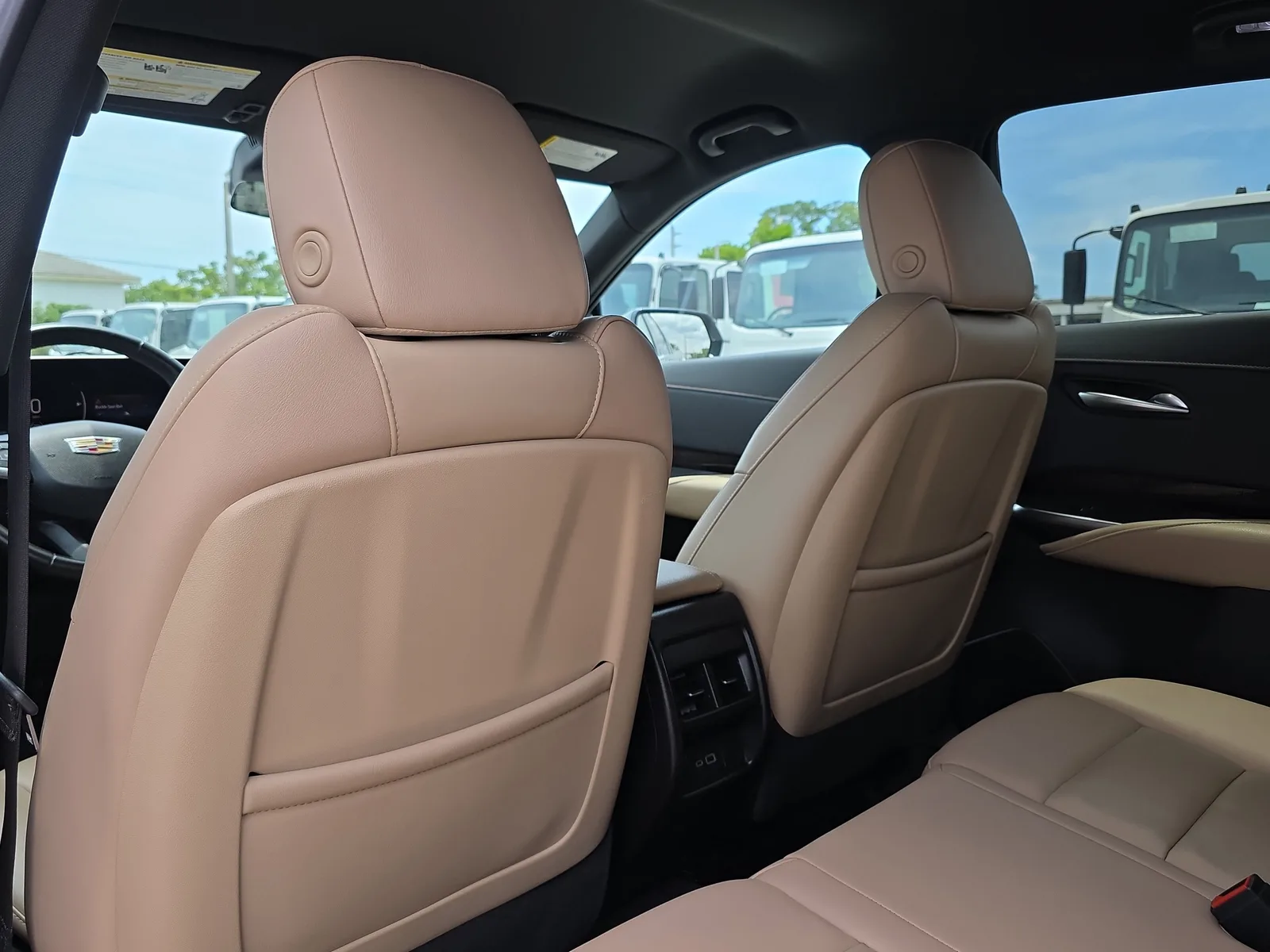2025 Cadillac XT4 Premium Luxury photo 15
