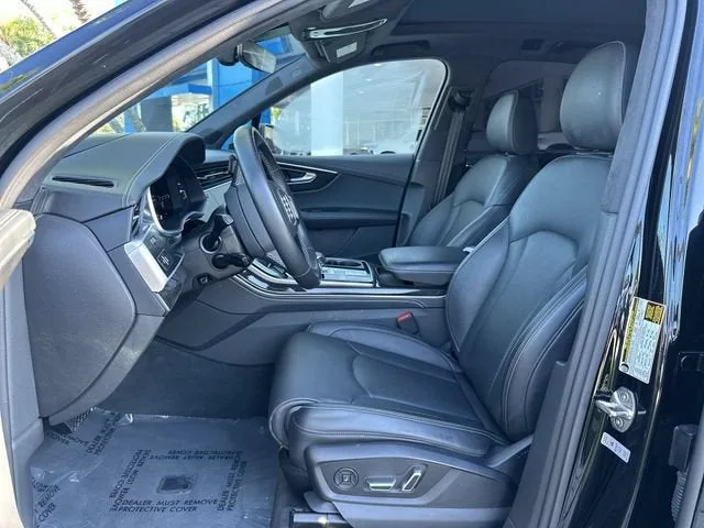 2025 Audi Q7 Prestige photo 30