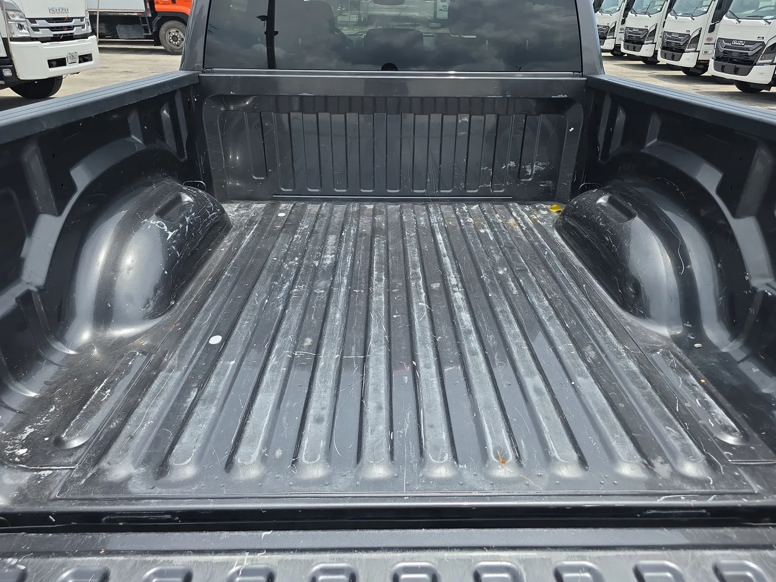 2024 RAM 1500 Laramie photo 11