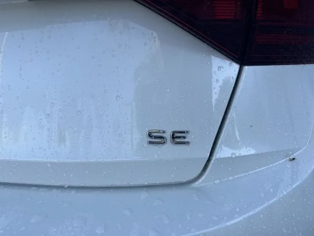 2024 Volkswagen Jetta SE photo 39