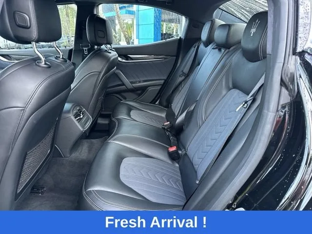 2021 Maserati Ghibli S GranLusso photo 27