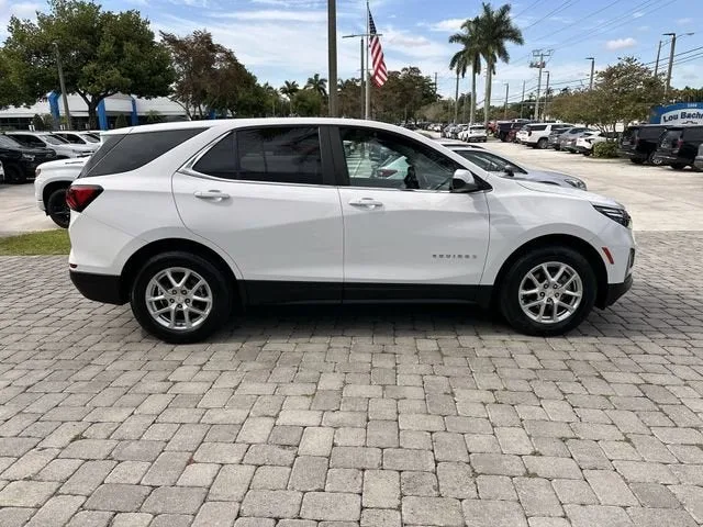 2023 Chevrolet Equinox LT photo 14
