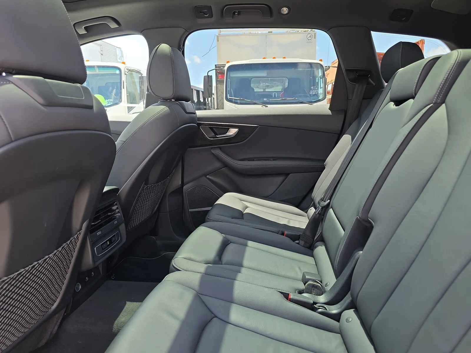2025 Audi Q7 Premium Plus photo 14