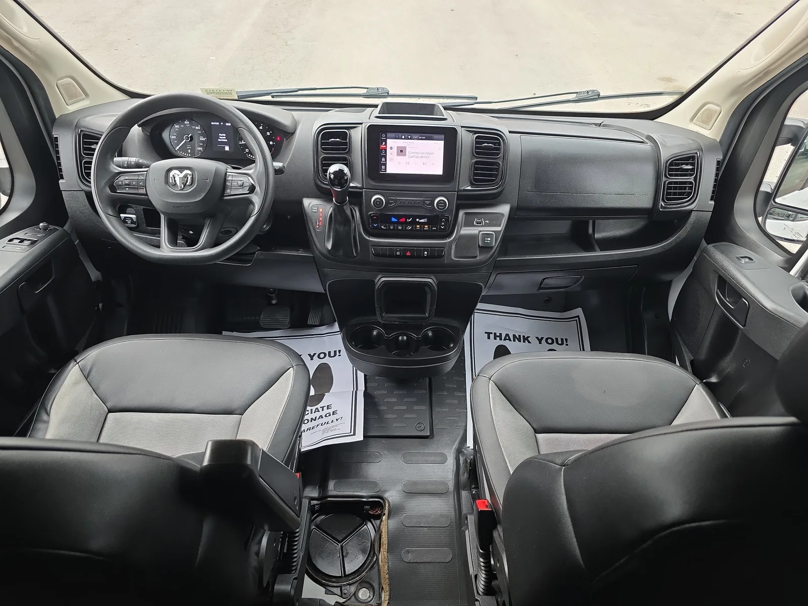 2024 RAM ProMaster Cargo Van Tradesman photo 17