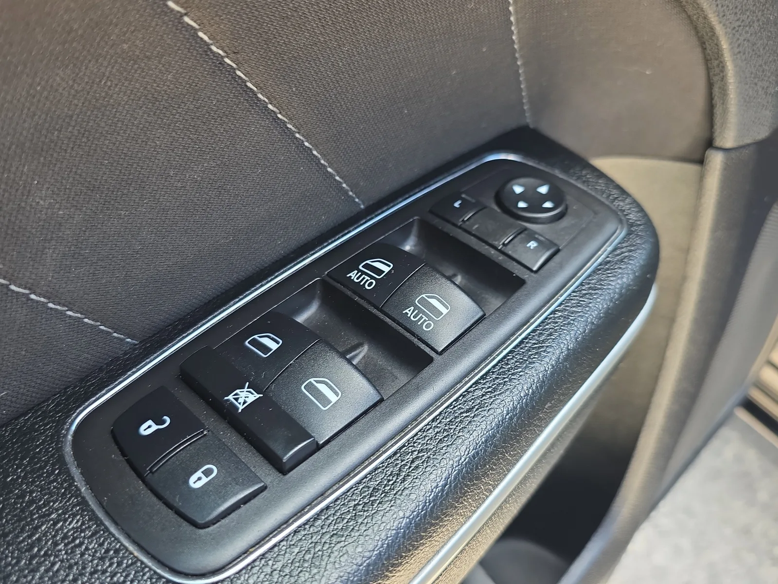 2023 Dodge Charger SXT photo 21