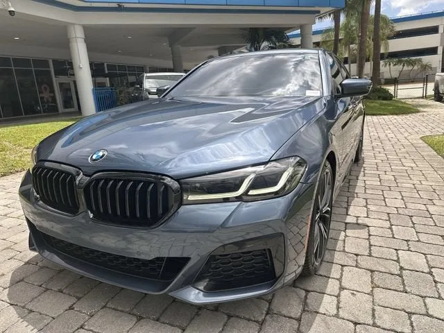 2023 BMW 5 Series 530i photo 21