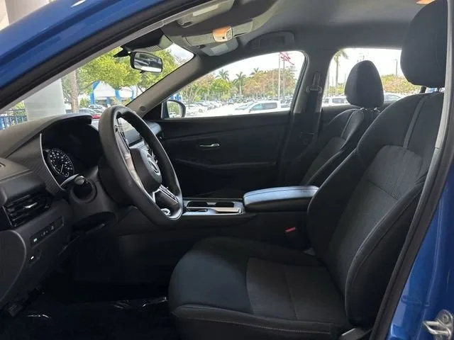 2024 Nissan Sentra SV photo 23